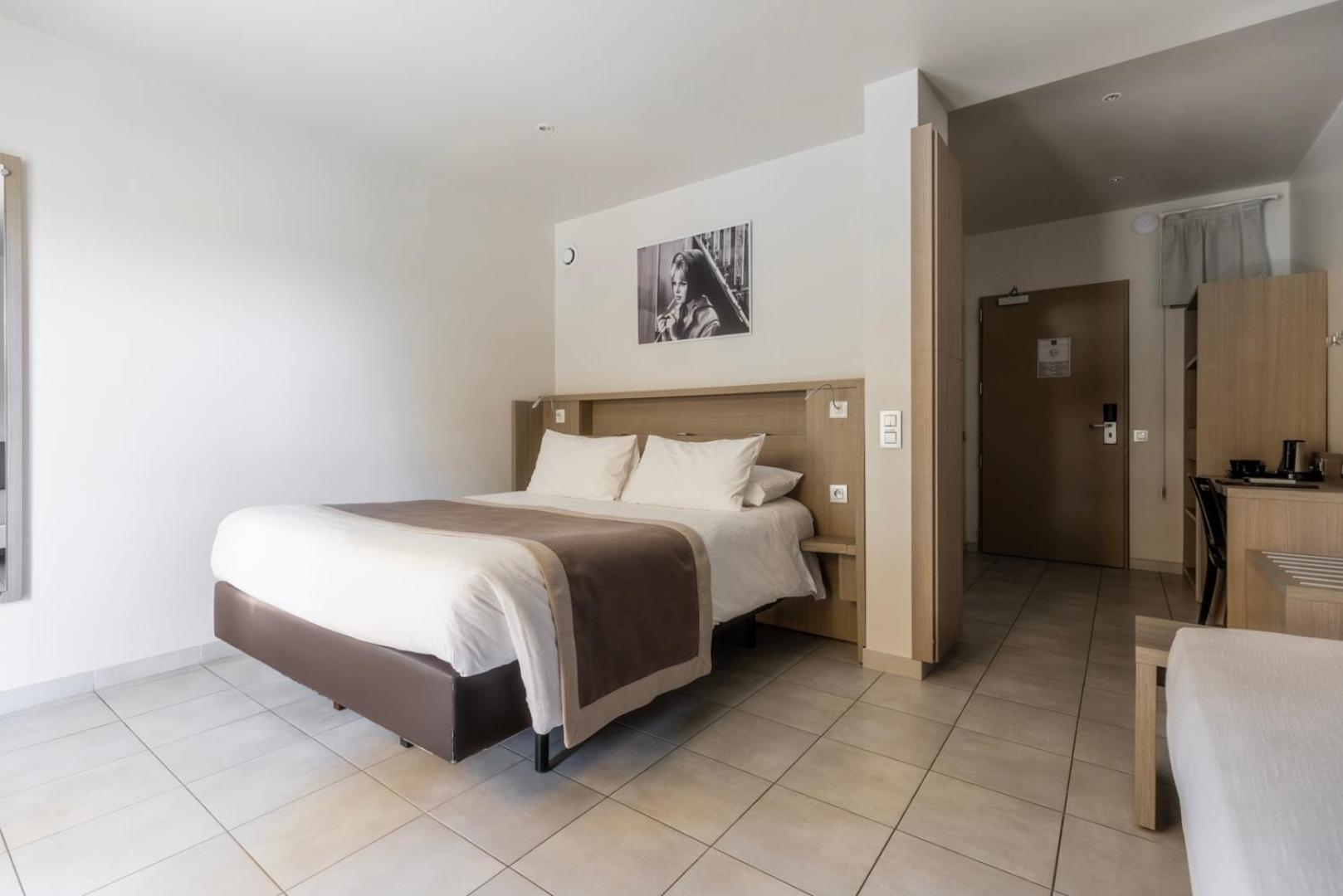 Hotel Marina Corsica Порто-Веккьо Экстерьер фото