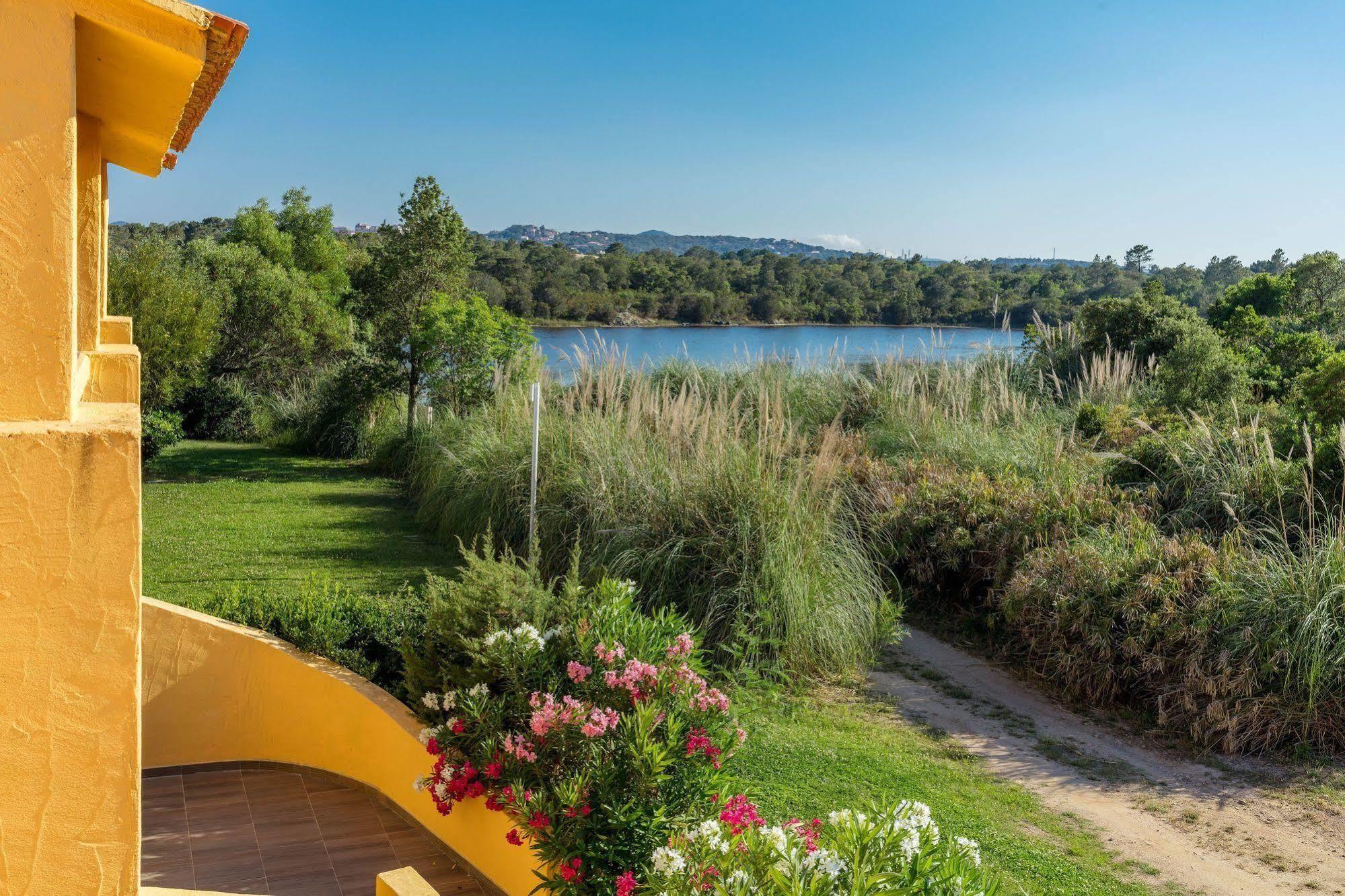 Hotel Marina Corsica Порто-Веккьо Экстерьер фото