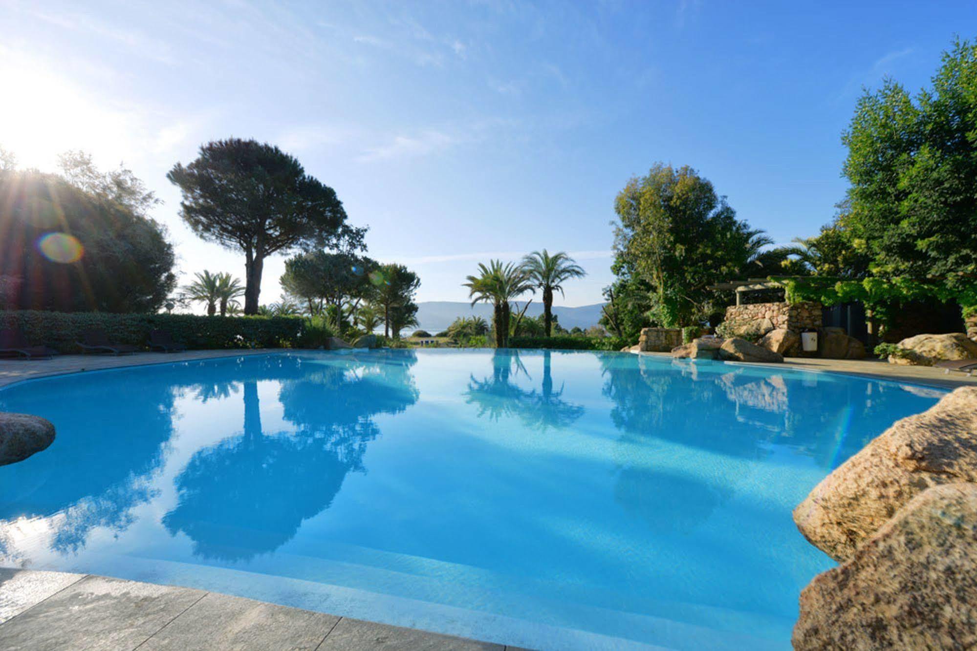 Hotel Marina Corsica Порто-Веккьо Экстерьер фото