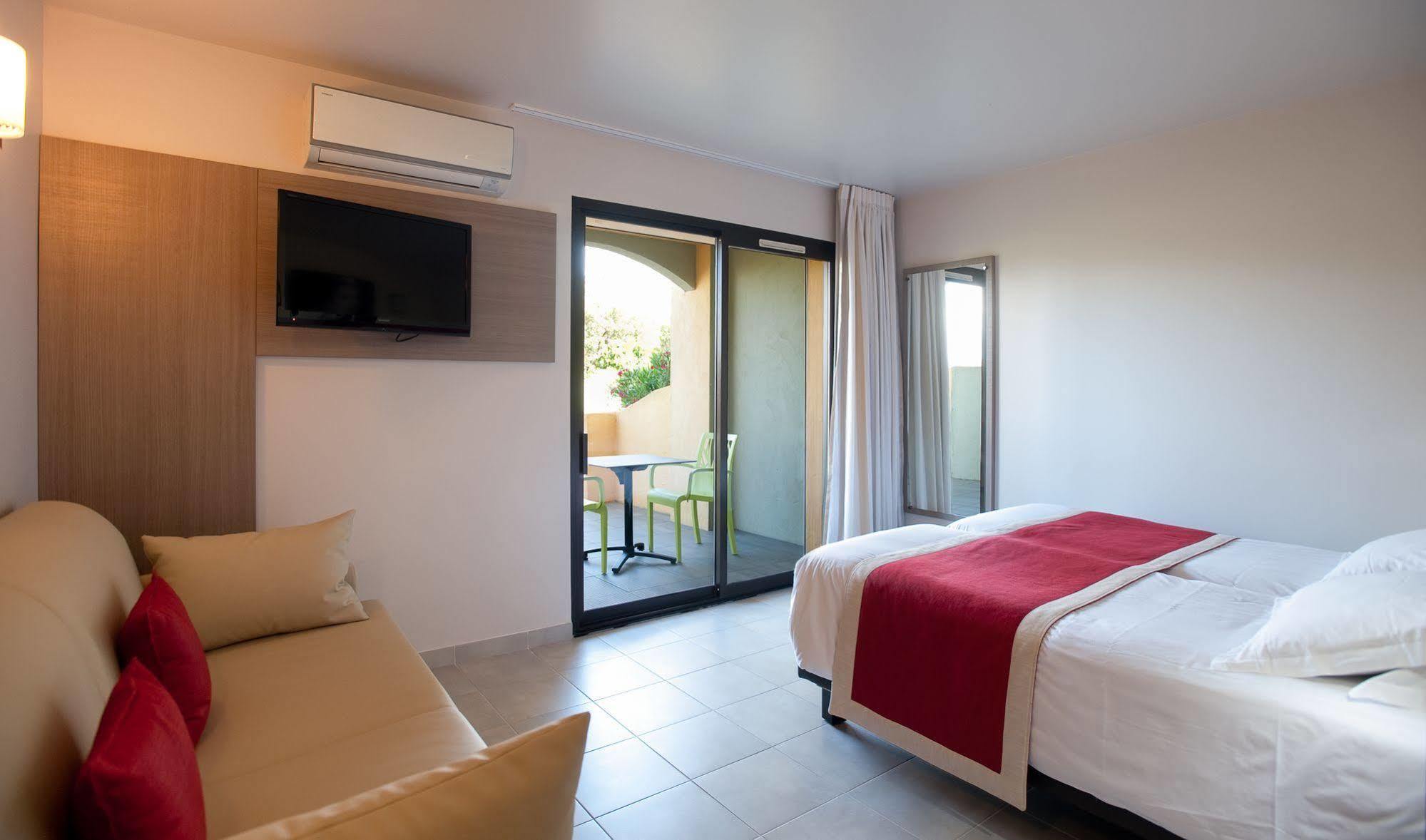 Hotel Marina Corsica Порто-Веккьо Экстерьер фото